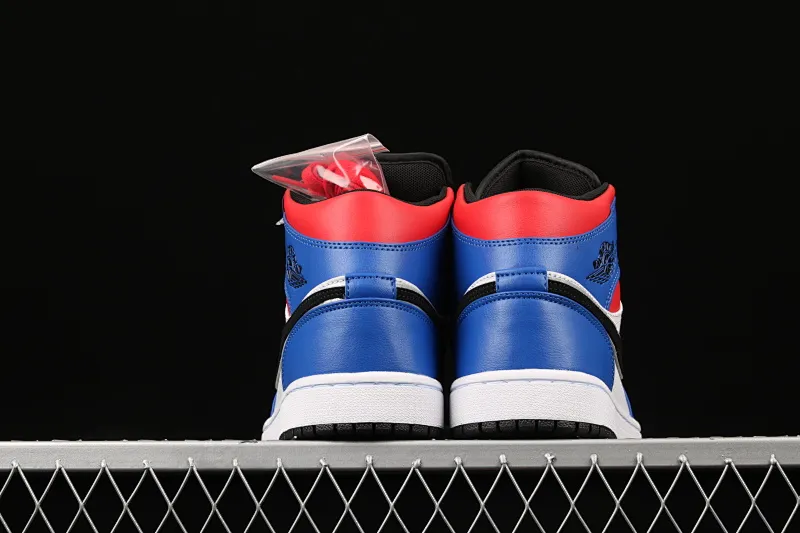 All categories Air Jordan Jordan series basketball shoes Air Jordan 1 Mid Air Jordan 1 Mid Top3 Mandarin duck stitching toe mid-top full toe layer genuine standard 554724-124